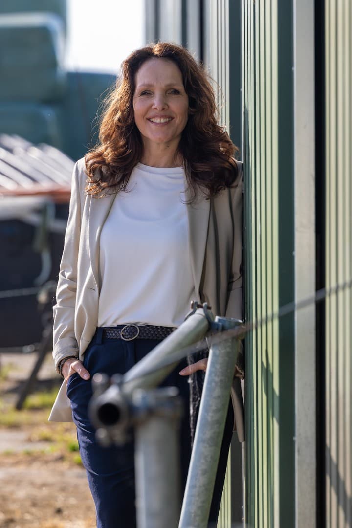 Albertha buiten op het land